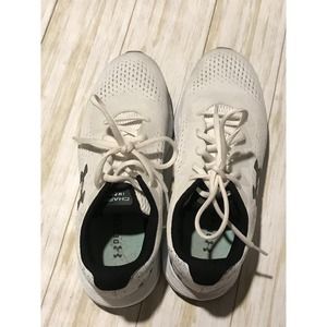 Under Armour Women’s 9.5 Charged Impulse 2 Running Sneaker